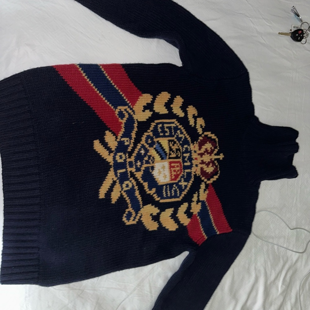 Ralph. Lauren sweater. Haven’t been worn, looking for someone to sell it